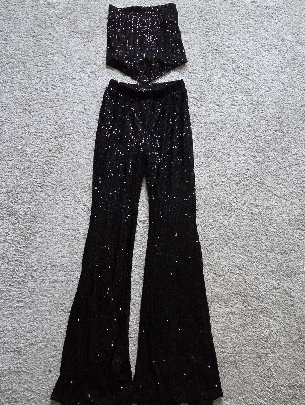 Fashion Nova XS Black Sequin Top And Pants